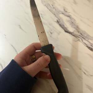 The Kosher Cook Black Kitchen Knife – 4.5” Steak and Vegetable Knife